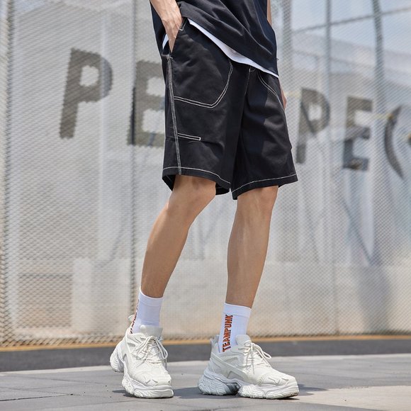 Contrast color shorts - Picture 2 of 4